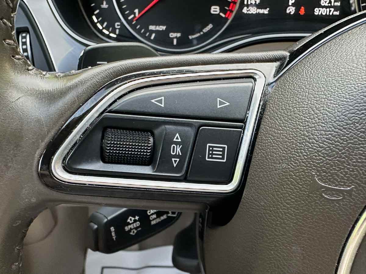 Audi A6 photo 30