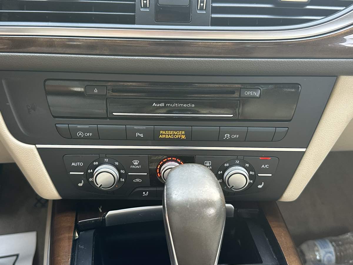 Audi A6 photo 34