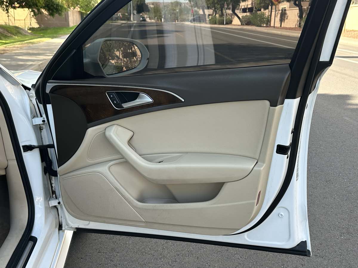 Audi A6 photo 41