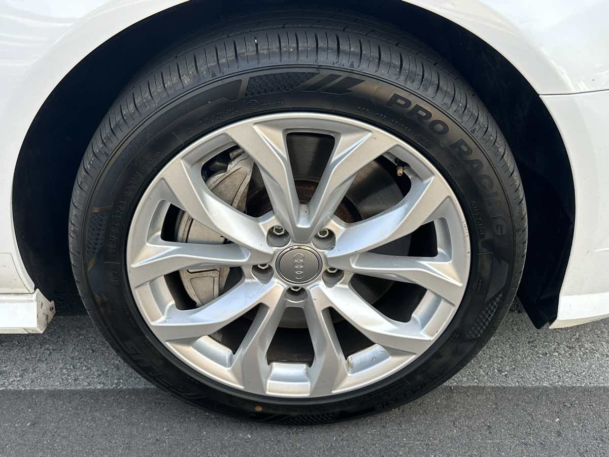 Audi A6 photo 56