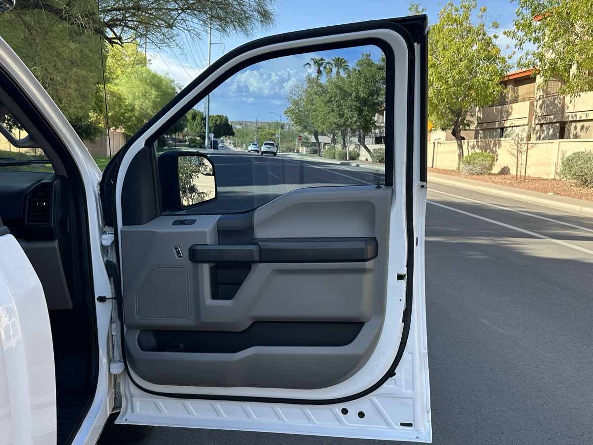 Ford F-150 photo 37