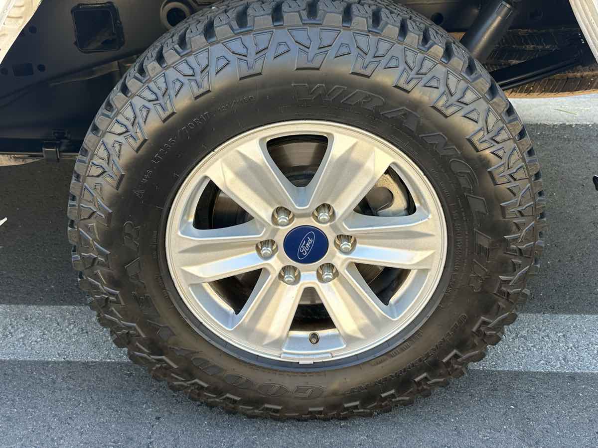 Ford F-150 photo 44