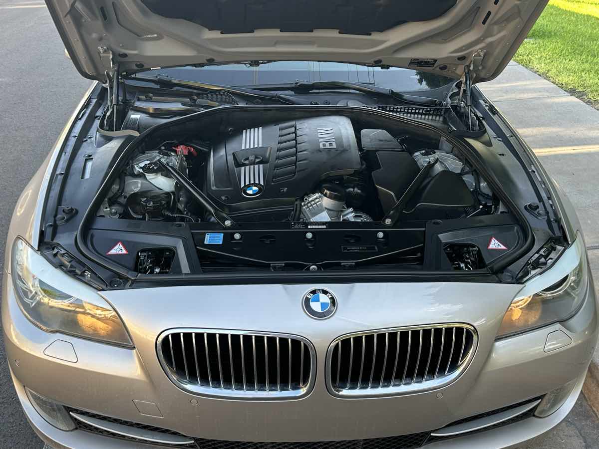 BMW 5 Series photo 58