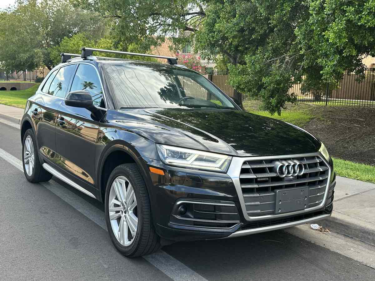 Audi Q5 photo 2