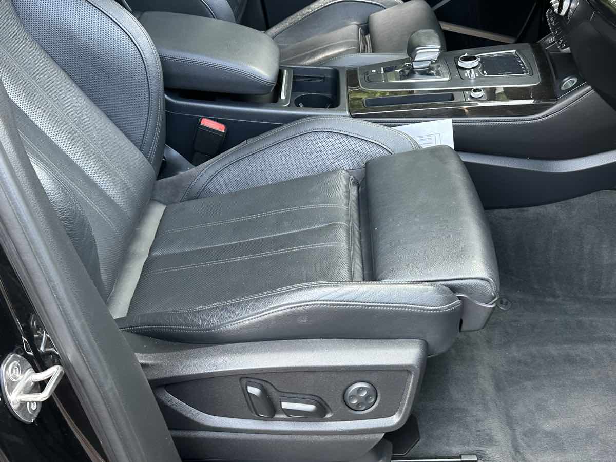 Audi Q5 photo 11