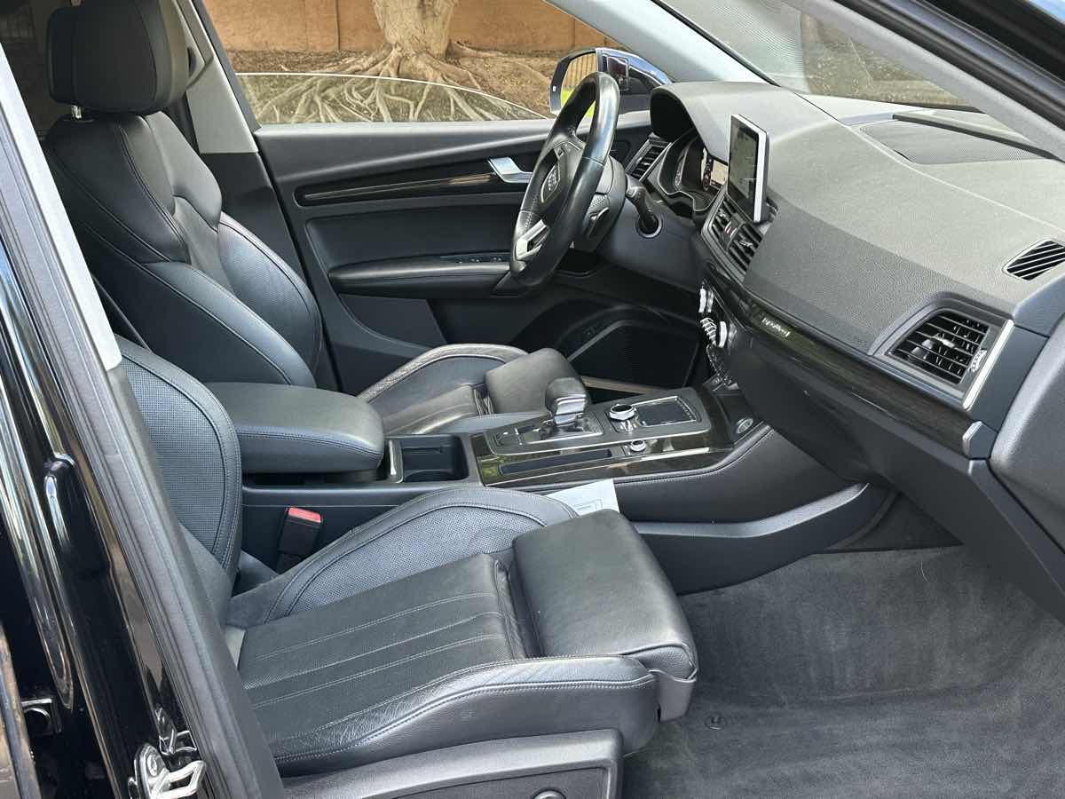 Audi Q5 photo 12