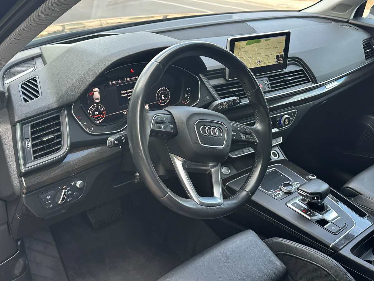 Audi Q5 photo 24