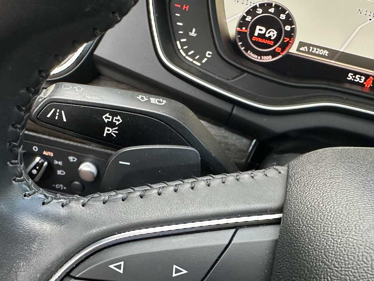 Audi Q5 photo 33