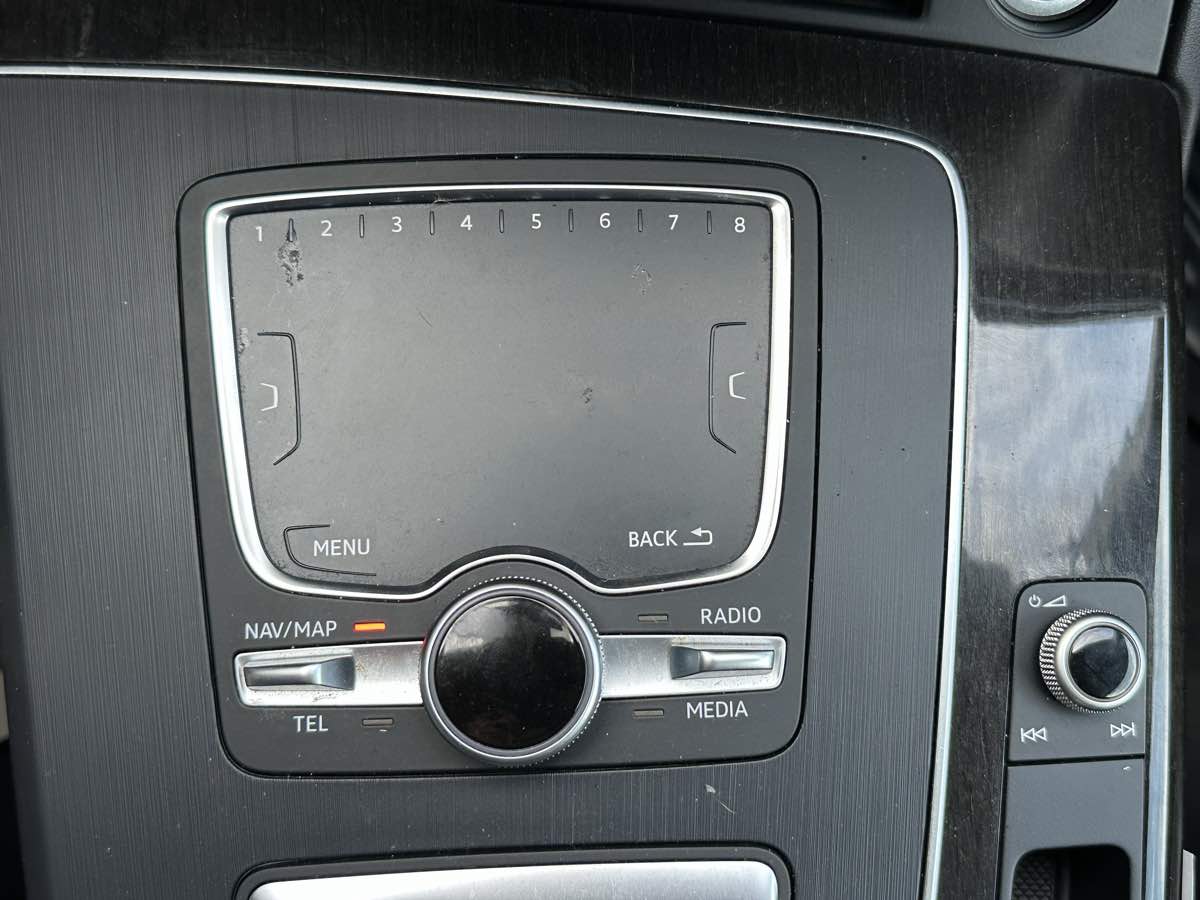 Audi Q5 photo 35