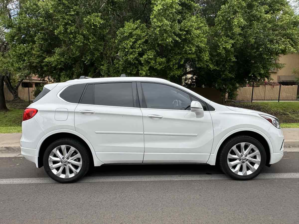 2017 Buick Envision Premium II - Photo 9
