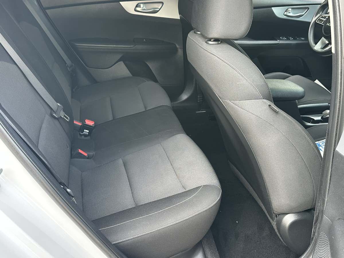 Kia Forte photo 19