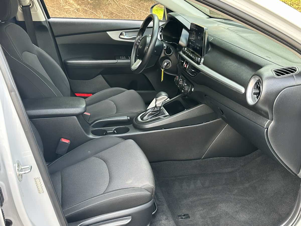 Kia Forte photo 23