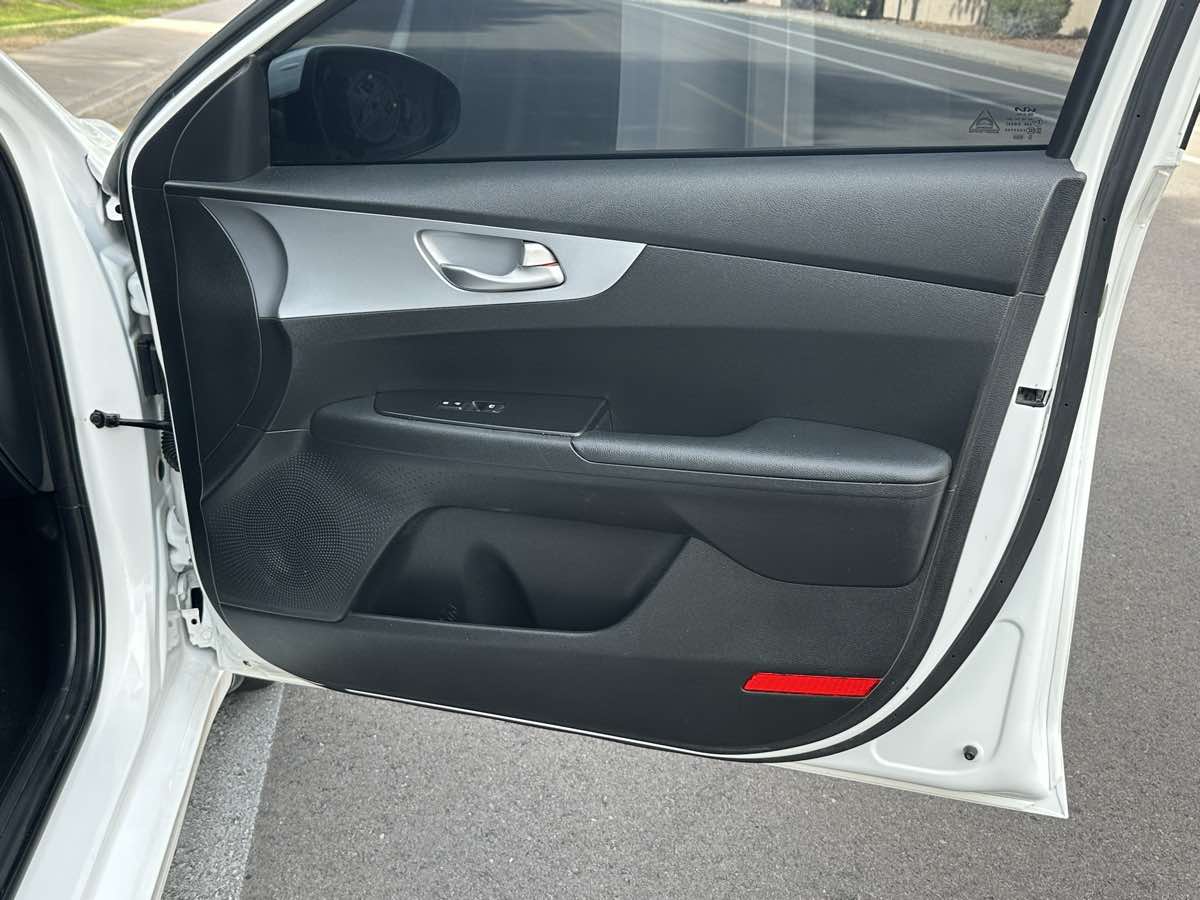 Kia Forte photo 36
