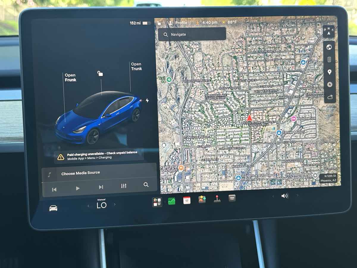 Tesla Model 3 photo 30