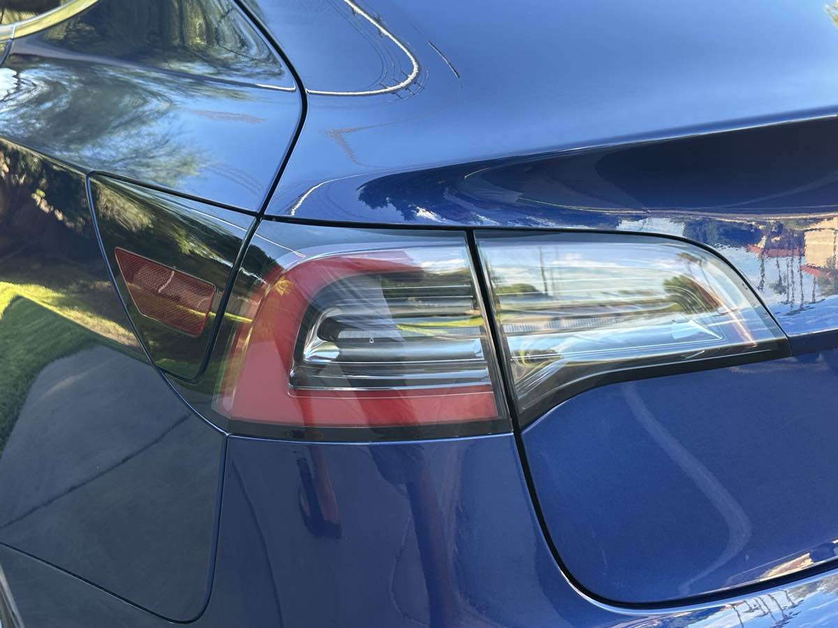 Tesla Model 3 photo 51
