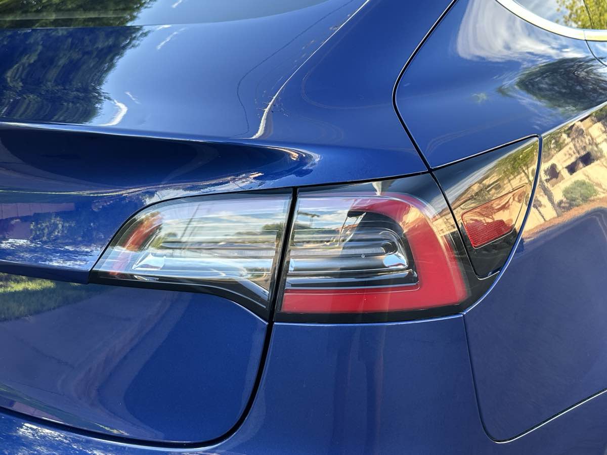 Tesla Model 3 photo 52