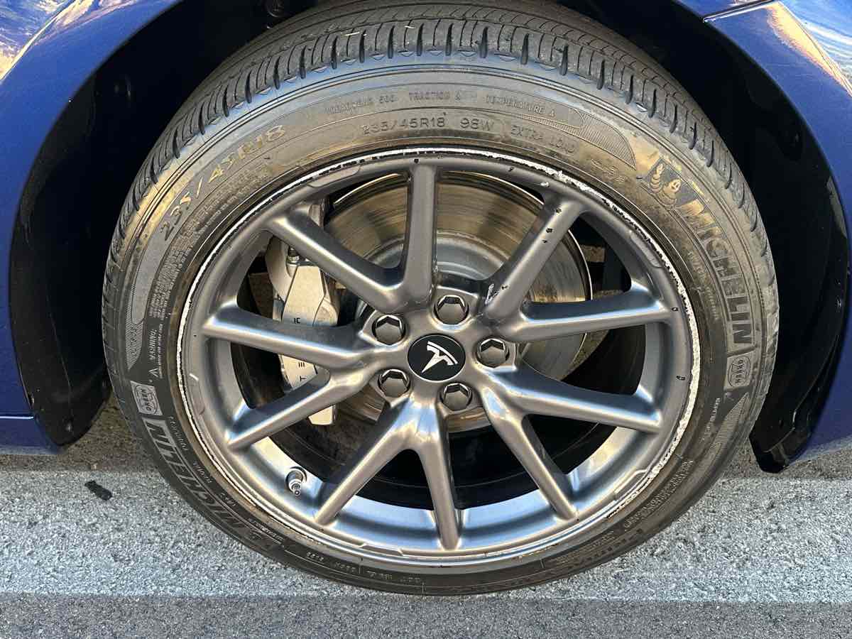 Tesla Model 3 photo 54