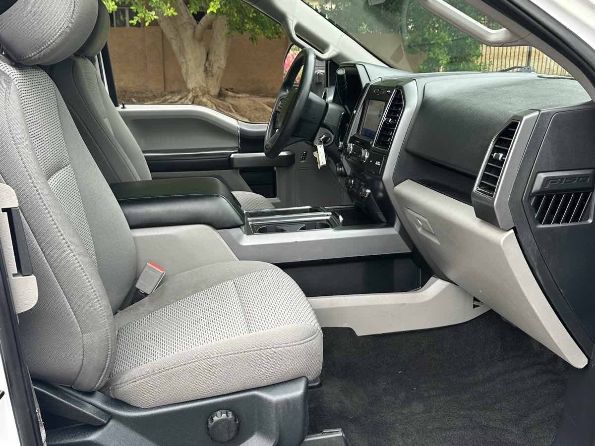 Ford F-150 photo 19