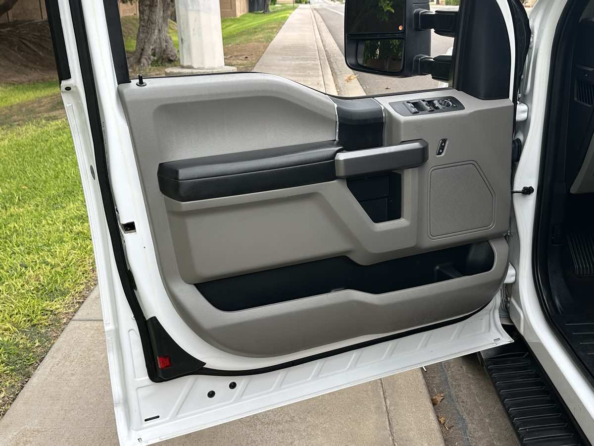 Ford F-150 photo 46