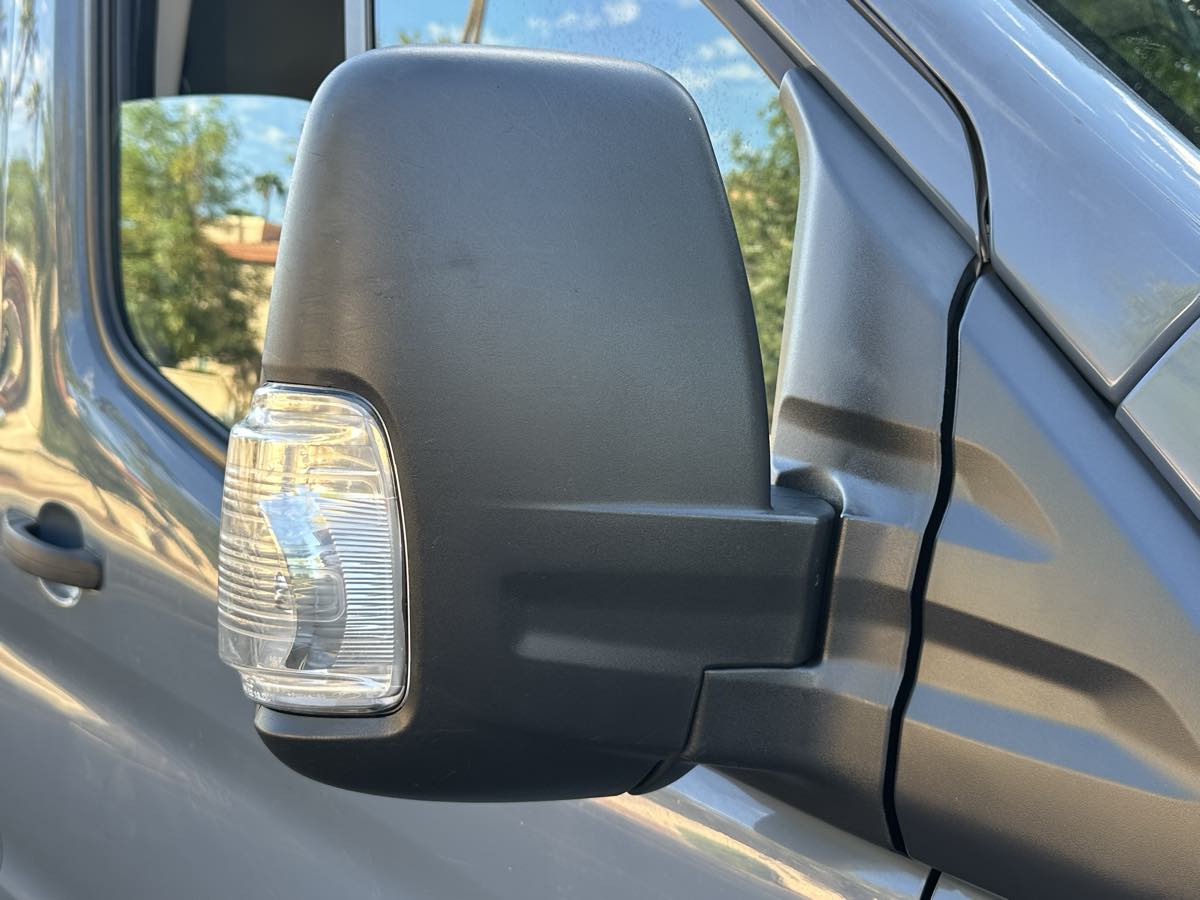 Ford Transit photo 43