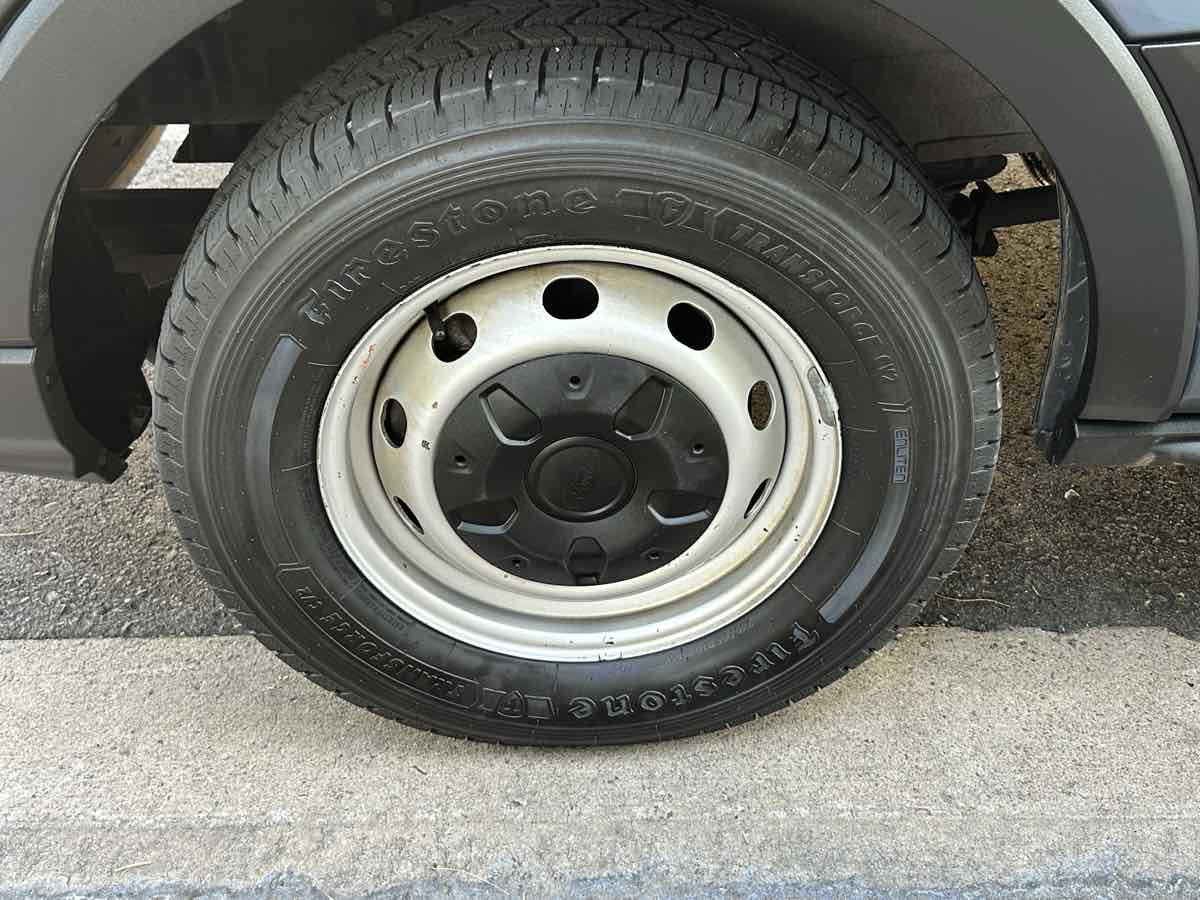 Ford Transit photo 50
