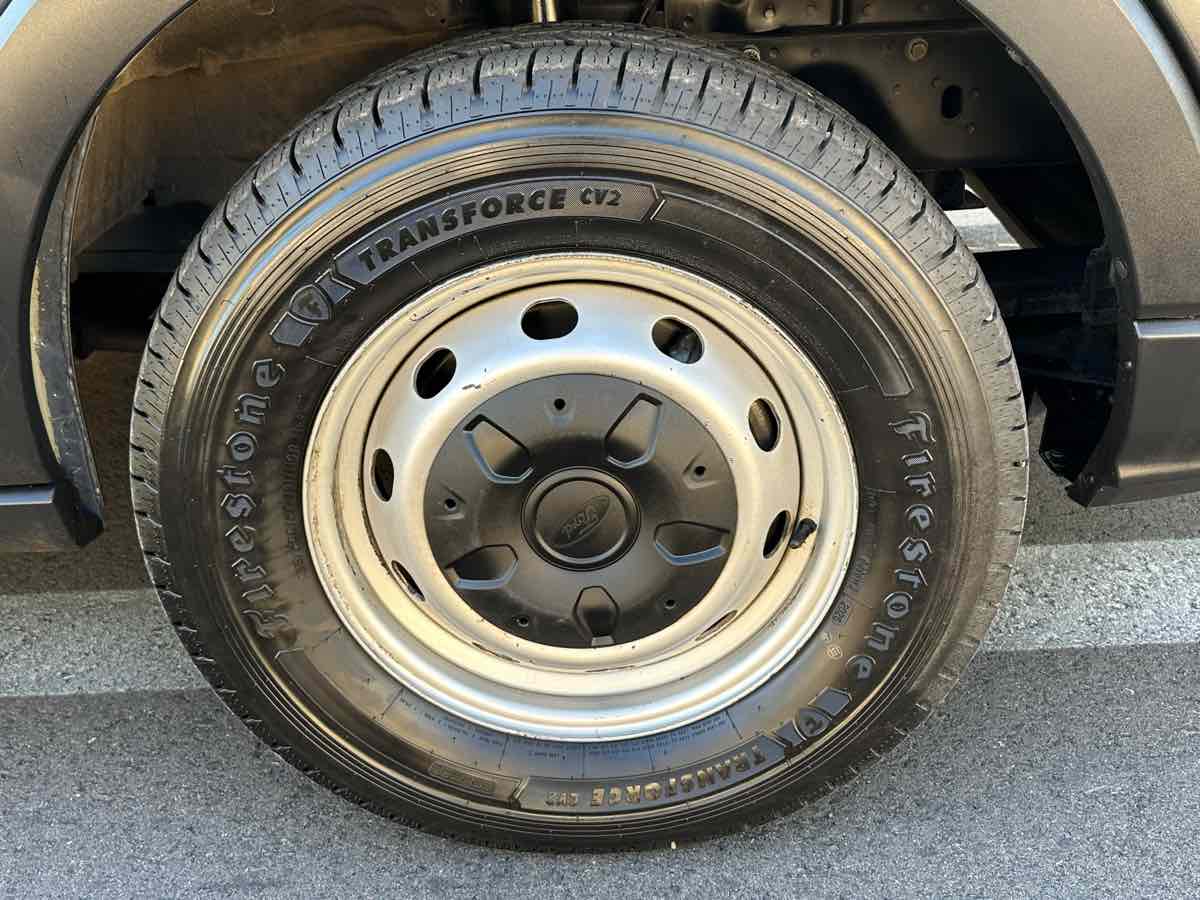 Ford Transit photo 51