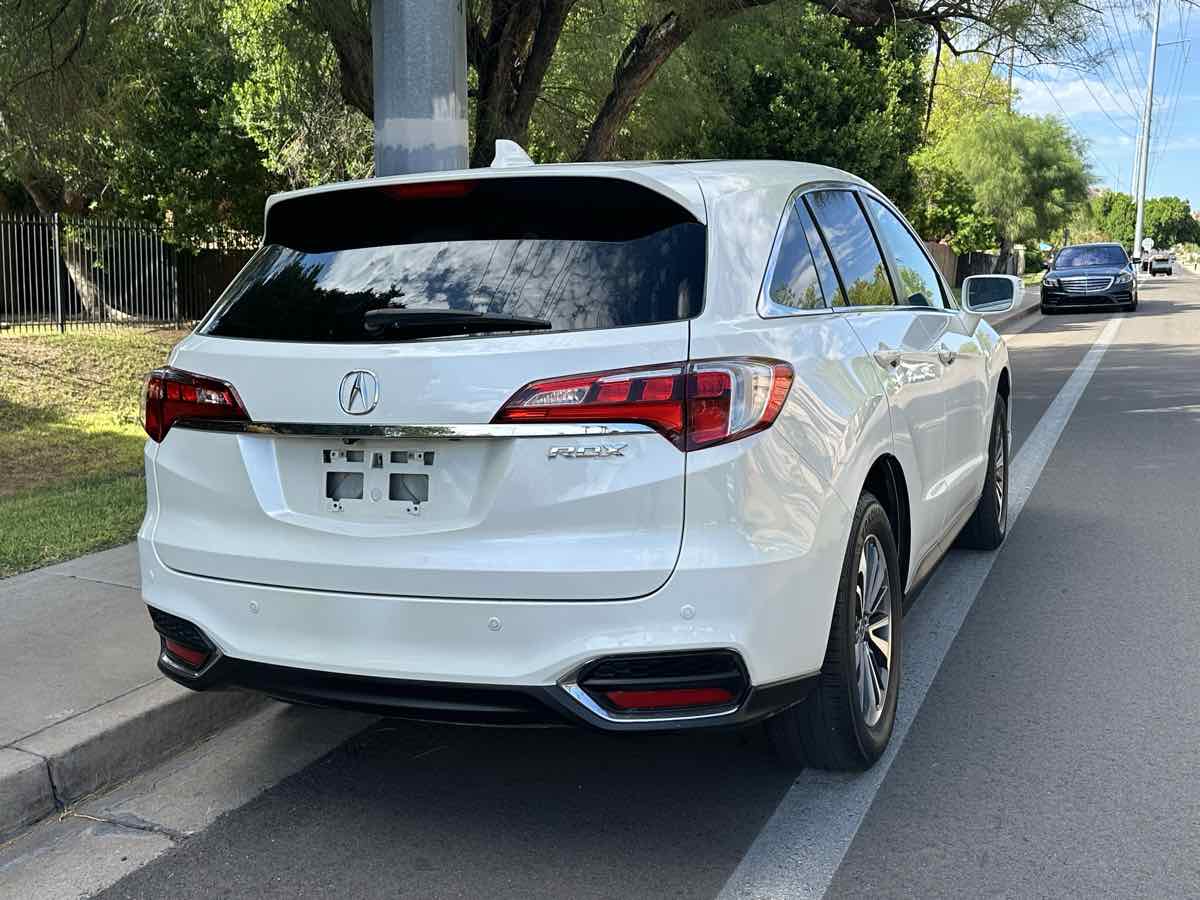 Acura RDX photo 8