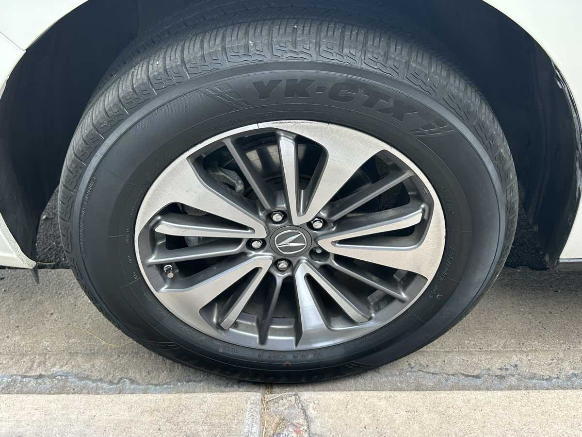 Acura RDX photo 55