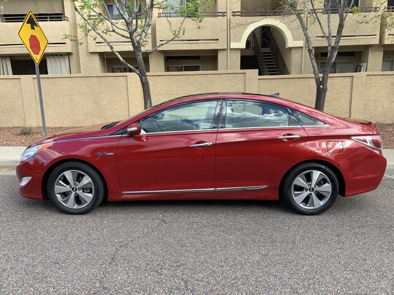 Sold 2012 Hyundai Sonata Hybrid in Phoenix
