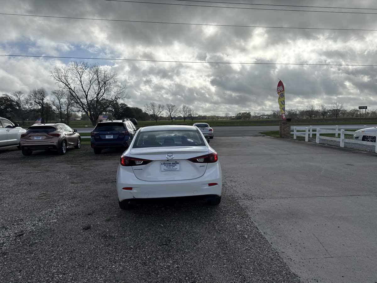 2018 Mazda Mazda3 Touring - Photo 4
