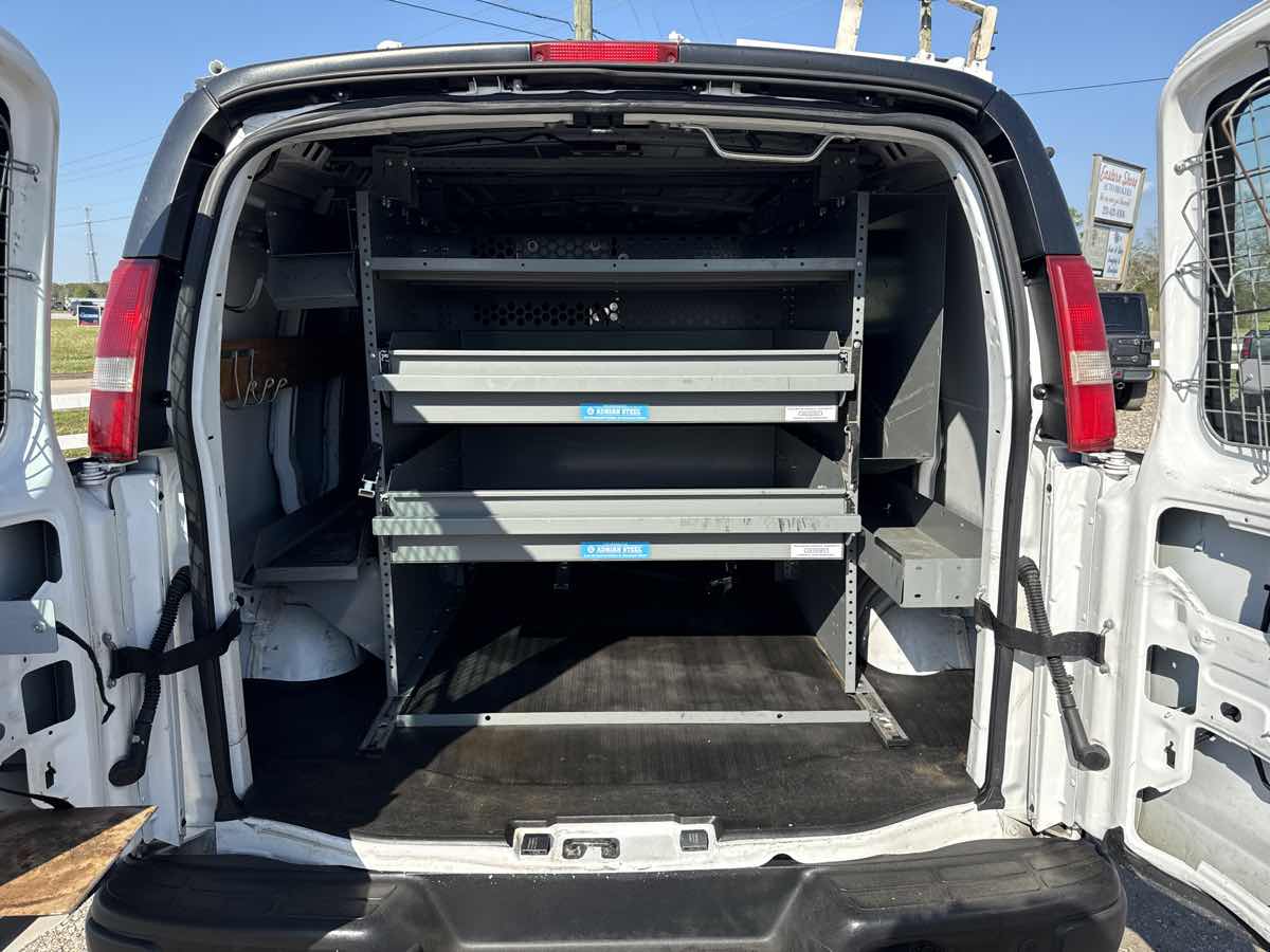 2018 Chevrolet Express Cargo Work Van - Photo 5