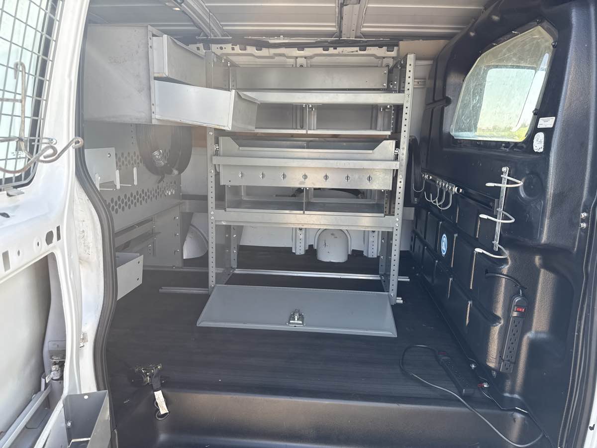 2018 Chevrolet Express Cargo Work Van - Photo 6