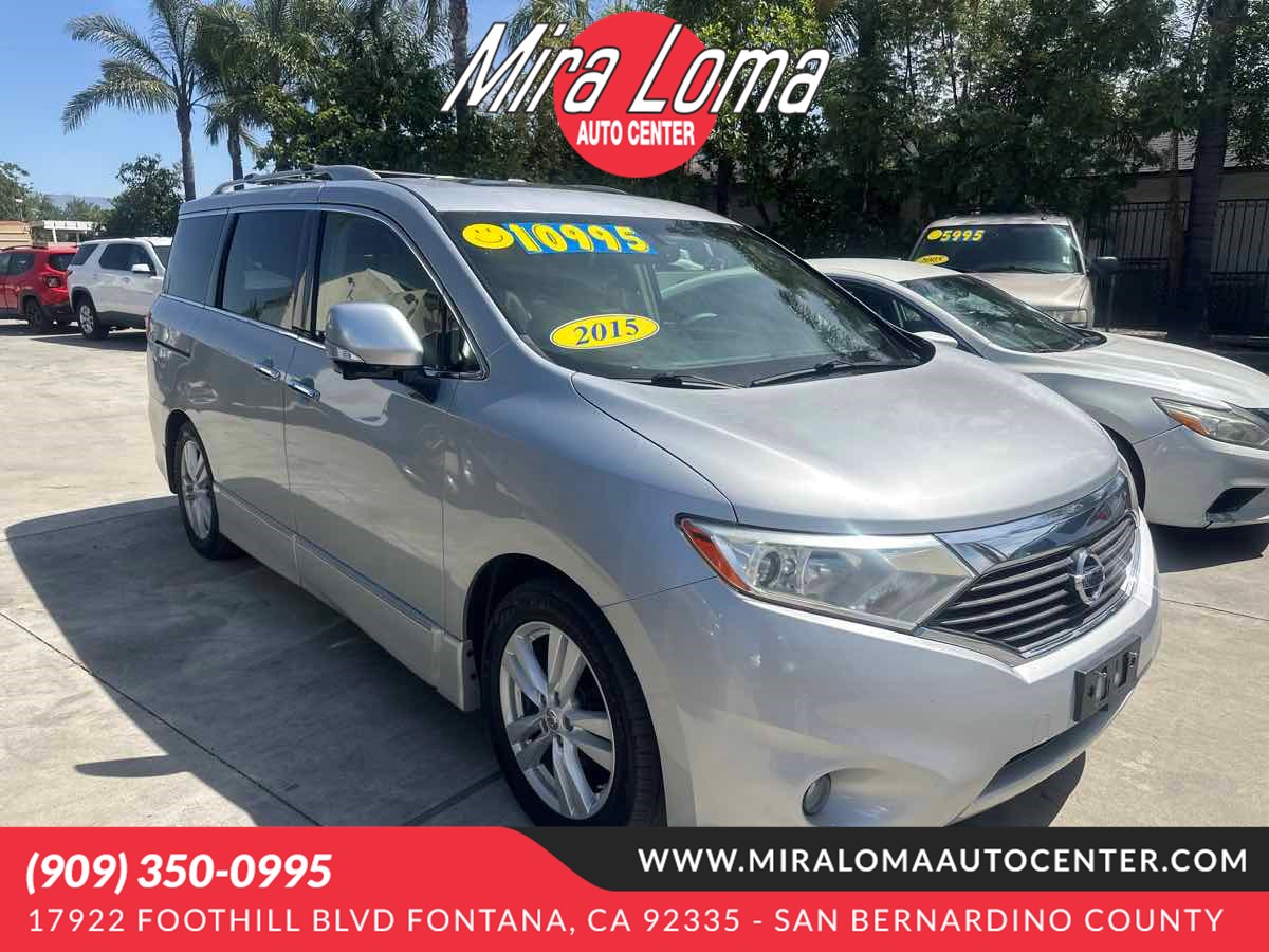 2015 Nissan Quest Platinum's photo
