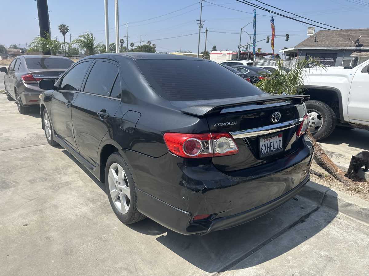 2012 Toyota Corolla S - Photo 4