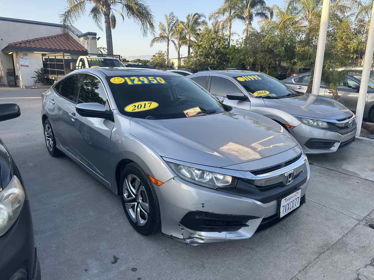 2017 Honda Civic LX - Photo 3