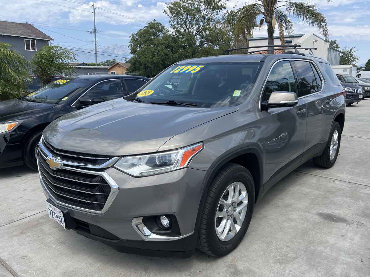 2018 Chevrolet Traverse 1LT - Photo 3