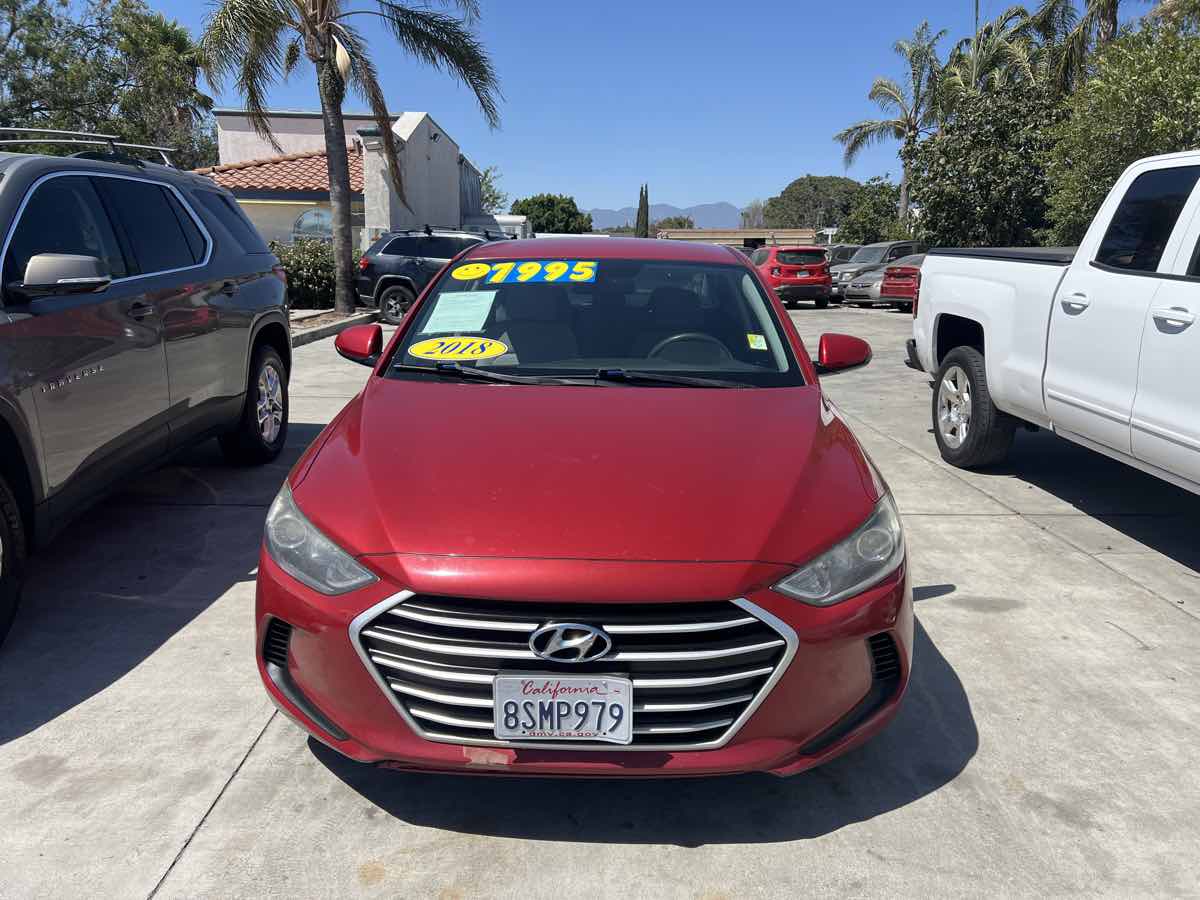 2018 Hyundai Elantra SEL - Photo 2