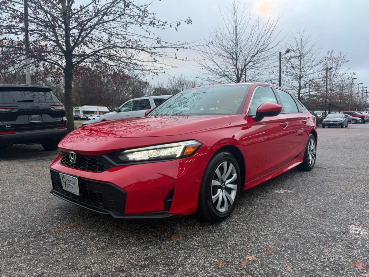 2025 Honda Civic LX photo 3