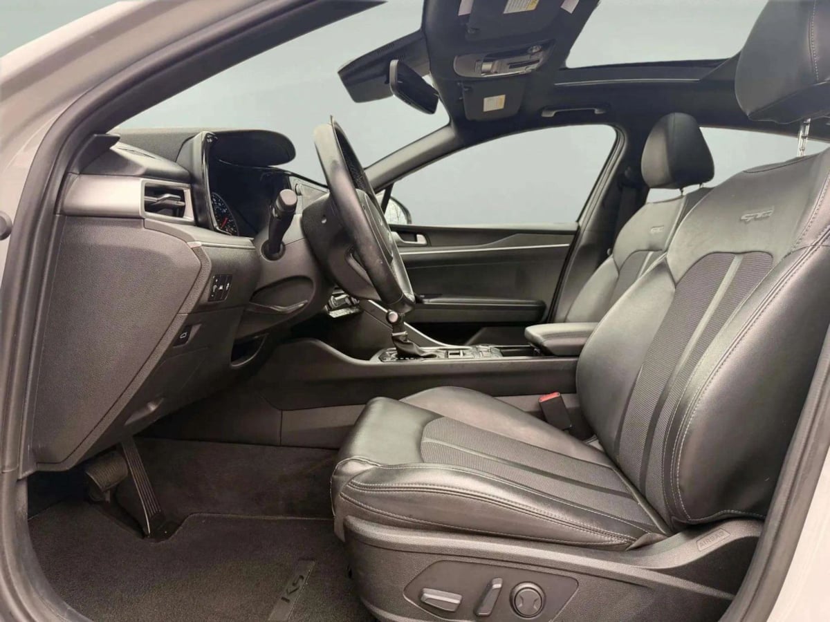 2022 Kia K5 GT-Line - Photo 11
