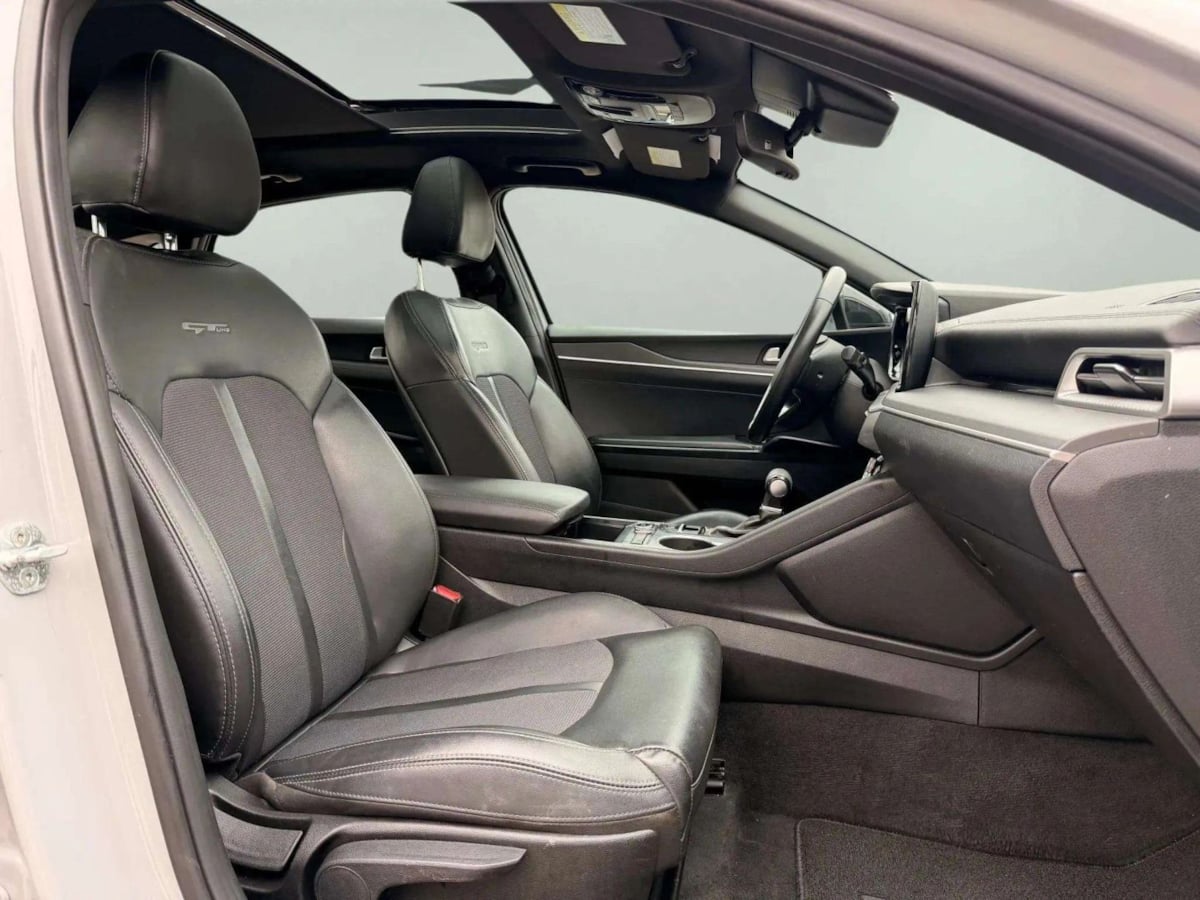 2022 Kia K5 GT-Line - Photo 13