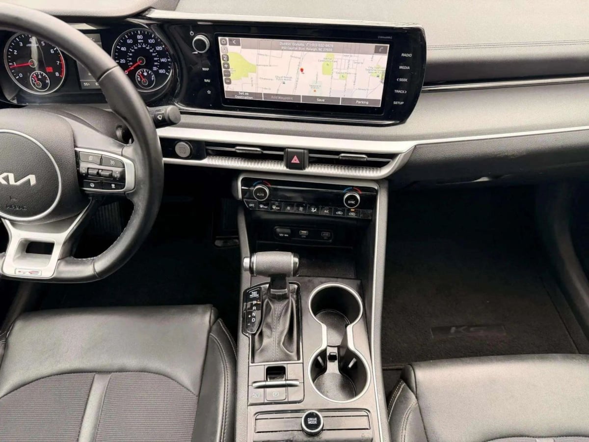 2022 Kia K5 GT-Line - Photo 17