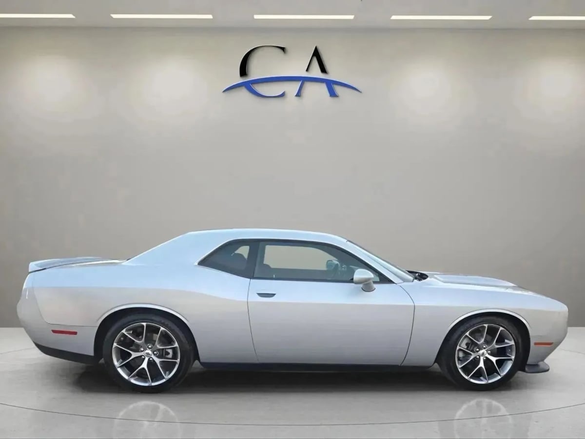 2022 Dodge Challenger GT - Photo 8