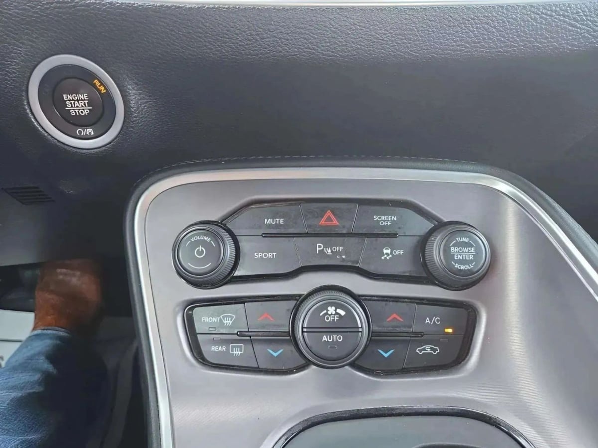 2022 Dodge Challenger GT - Photo 22
