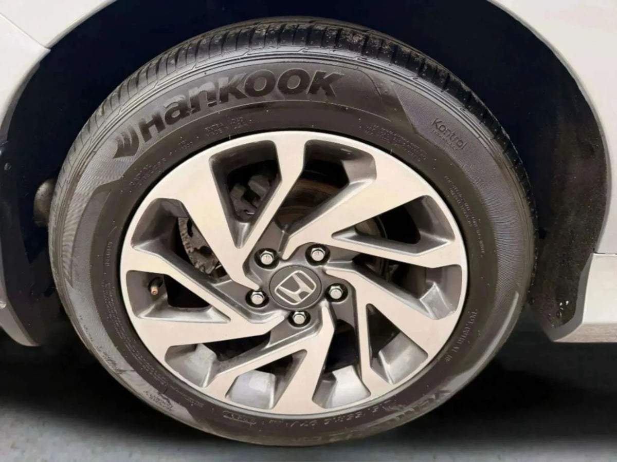 2020 Honda Civic LX - Photo 32