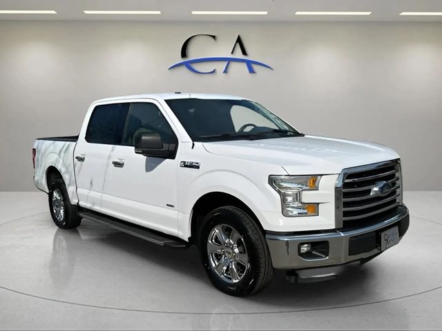 Oxford White 2016 Ford F-150 XLT SuperCrew Pickup Truck 4X2 Automatic