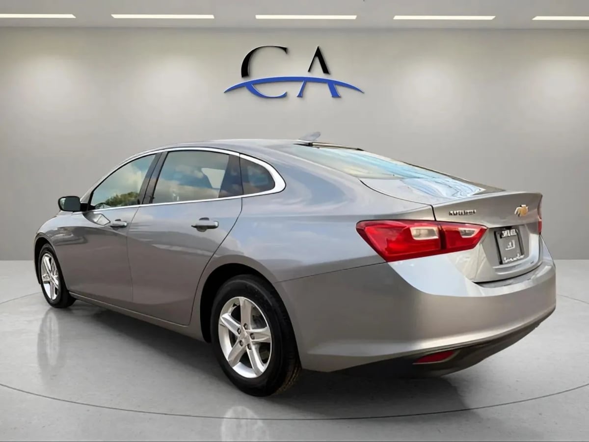 2023 Chevrolet Malibu 1LT - Photo 5