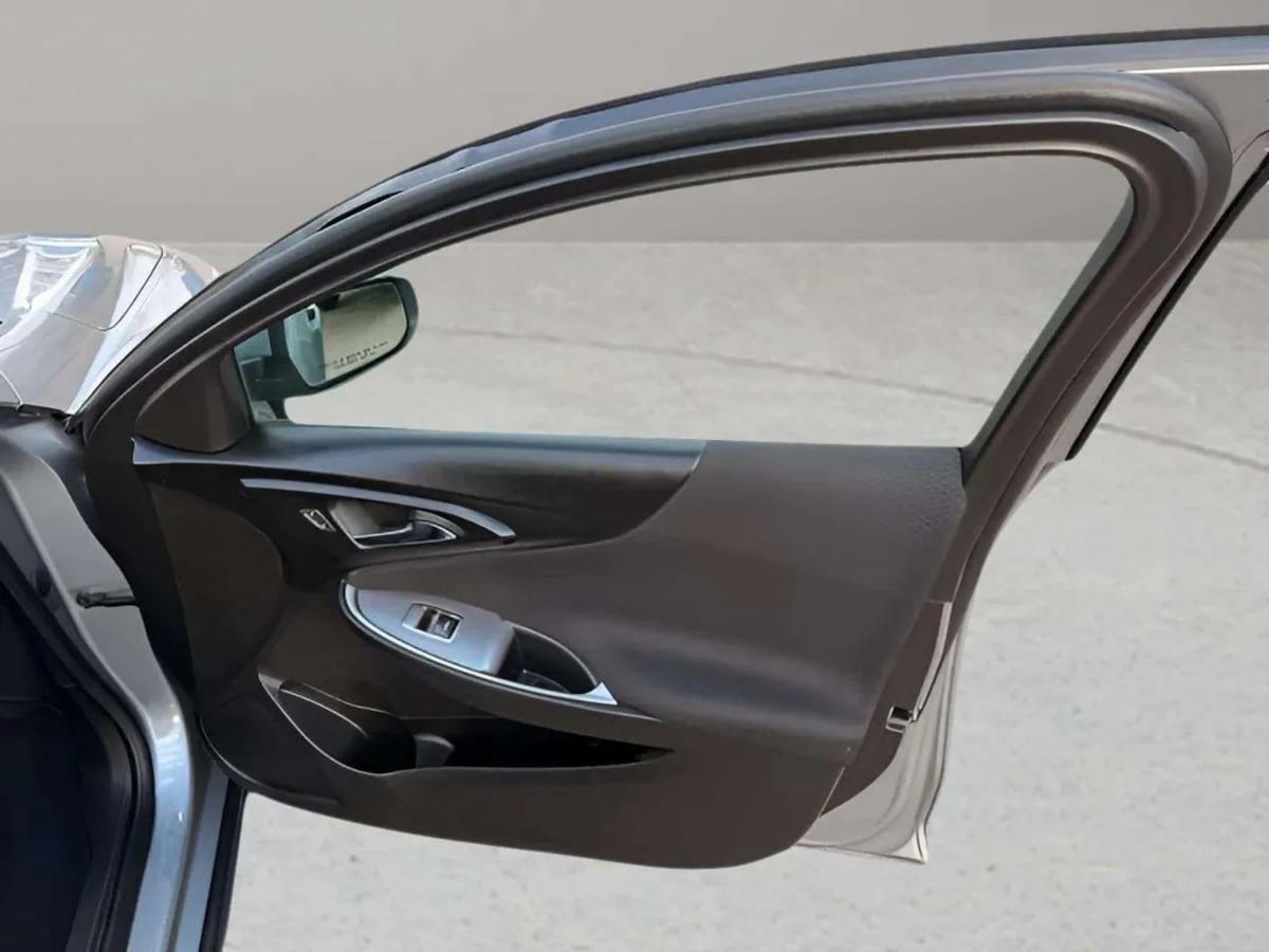 2023 Chevrolet Malibu 1LT - Photo 12