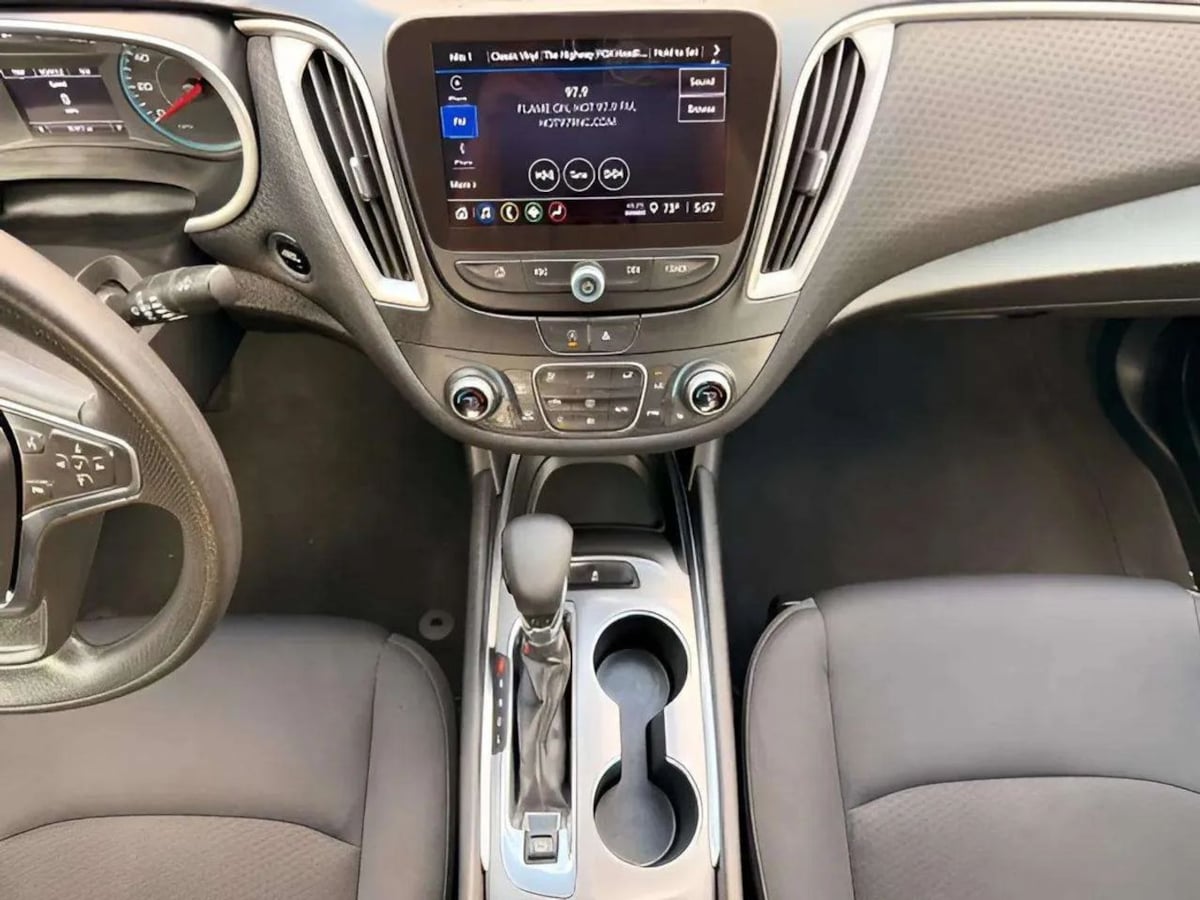 2023 Chevrolet Malibu 1LT - Photo 18