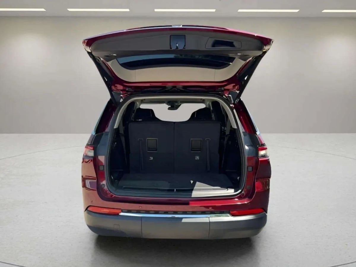 2023 Jeep Grand Cherokee L Limited - Photo 17