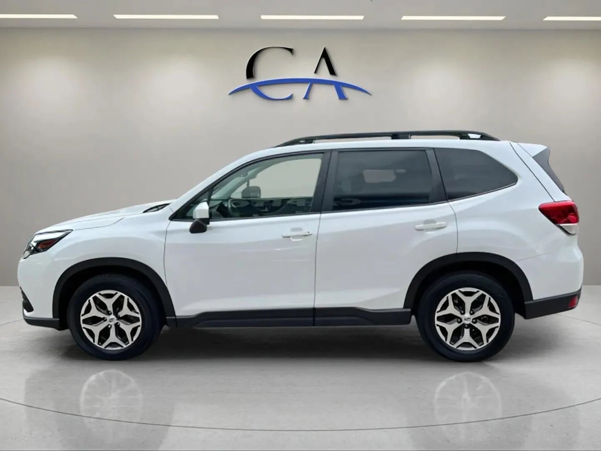 2023 Subaru Forester Premium - Photo 4